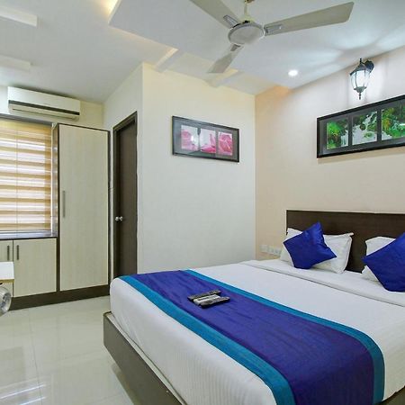 Rd Towers Hotel Chennai Exterior foto