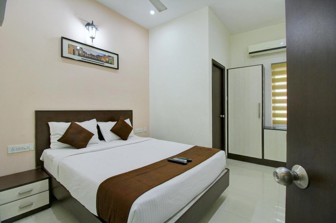 Rd Towers Hotel Chennai Exterior foto
