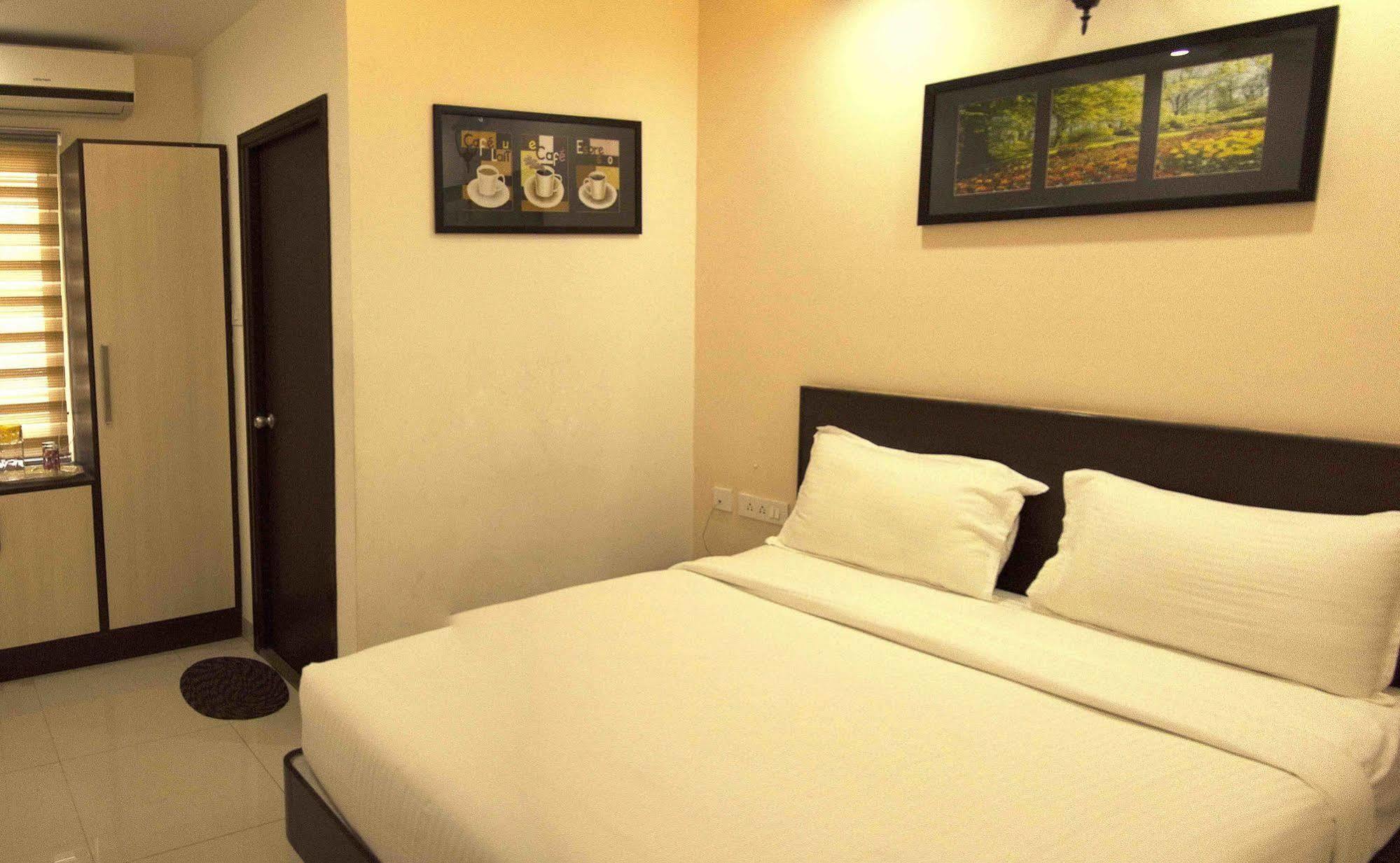 Rd Towers Hotel Chennai Exterior foto
