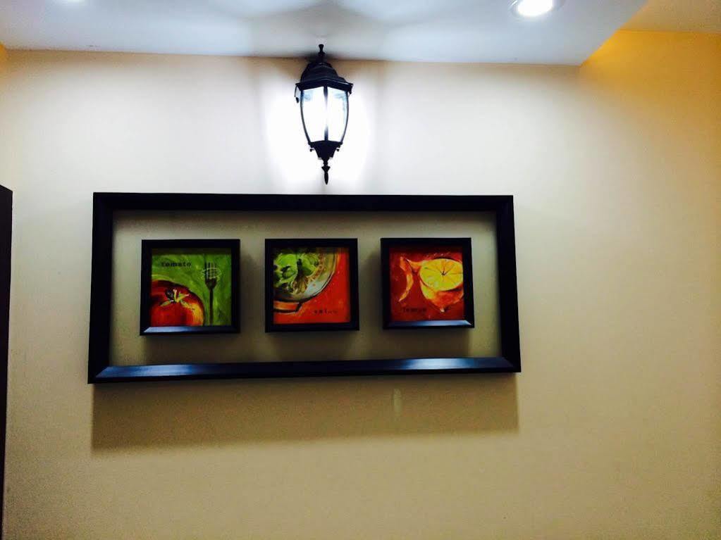 Rd Towers Hotel Chennai Exterior foto