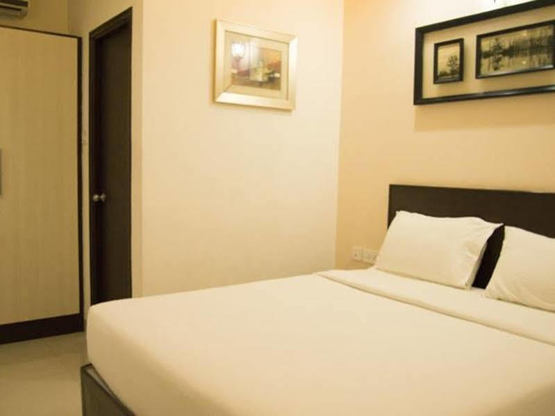 Rd Towers Hotel Chennai Exterior foto