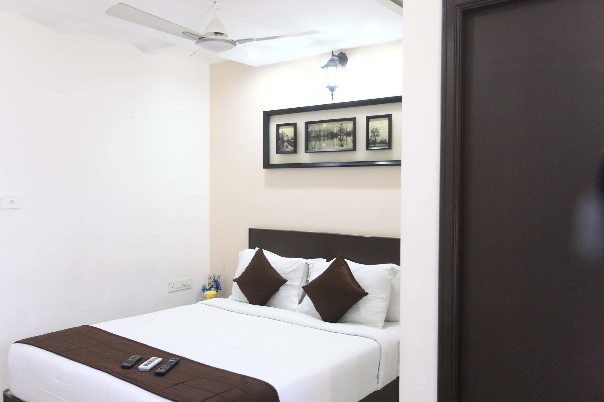 Rd Towers Hotel Chennai Exterior foto